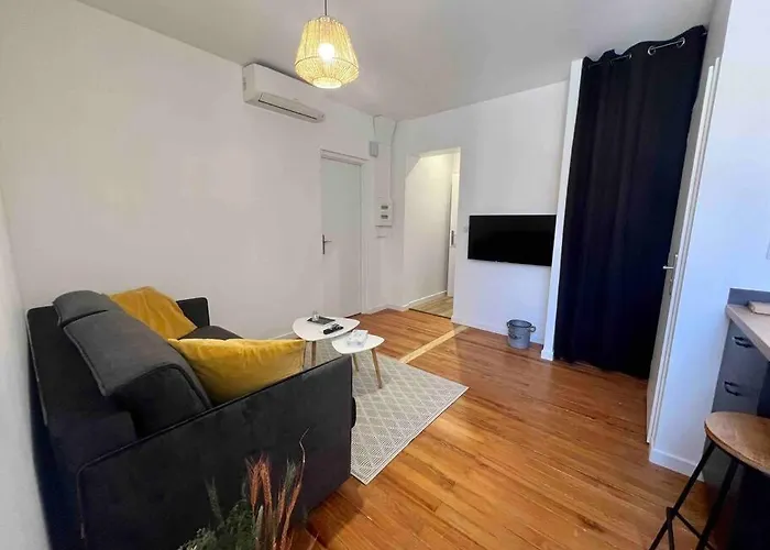 Appartement Climatise 4 Personnes / Centre-Ville